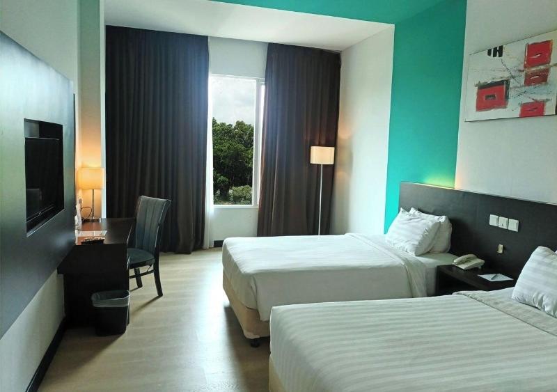King S Hotel Nagoya Batam image
