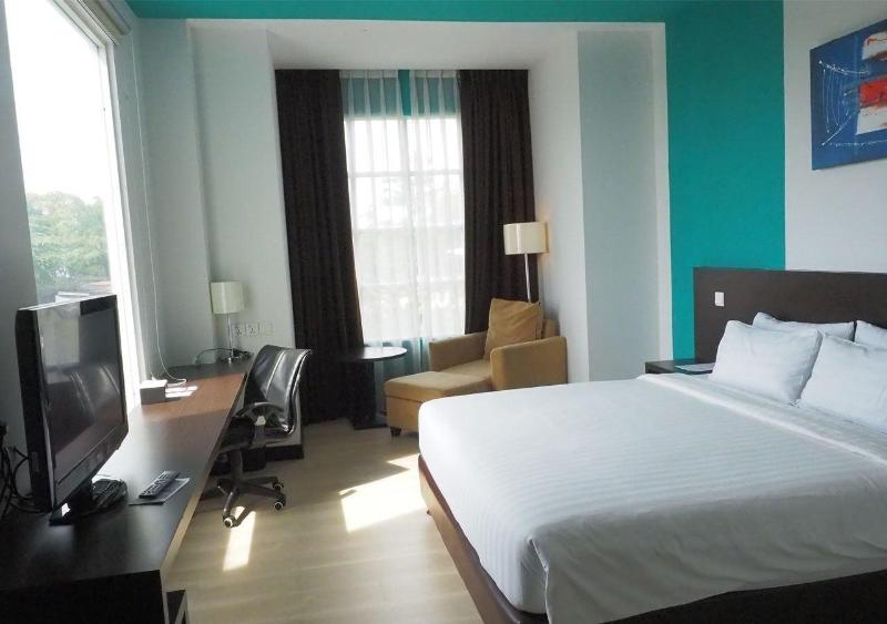King S Hotel Nagoya Batam image