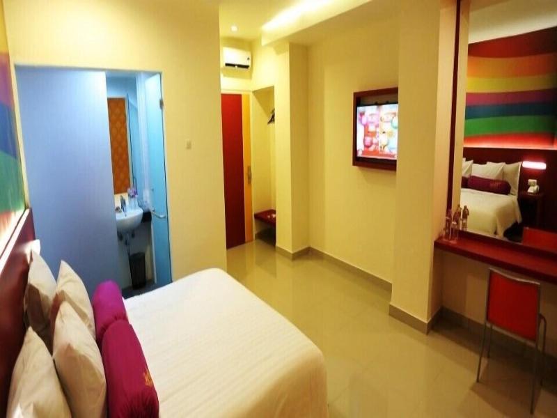 Fariz Hotel image