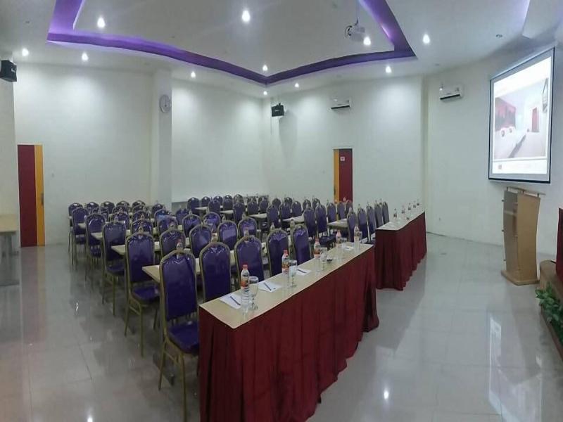 Fariz Hotel image