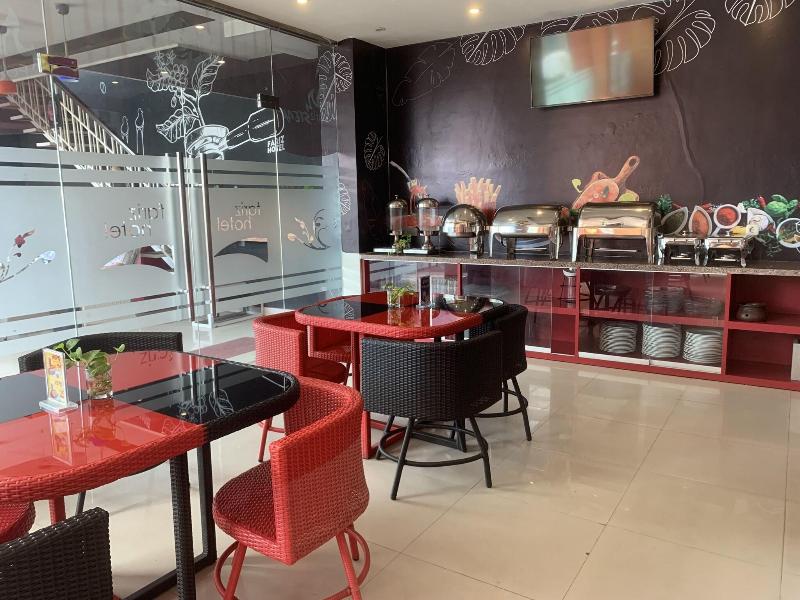 Fariz Hotel image