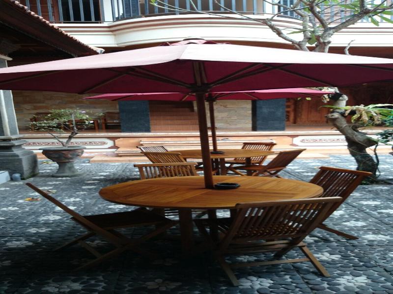 Agus Beach Inn image