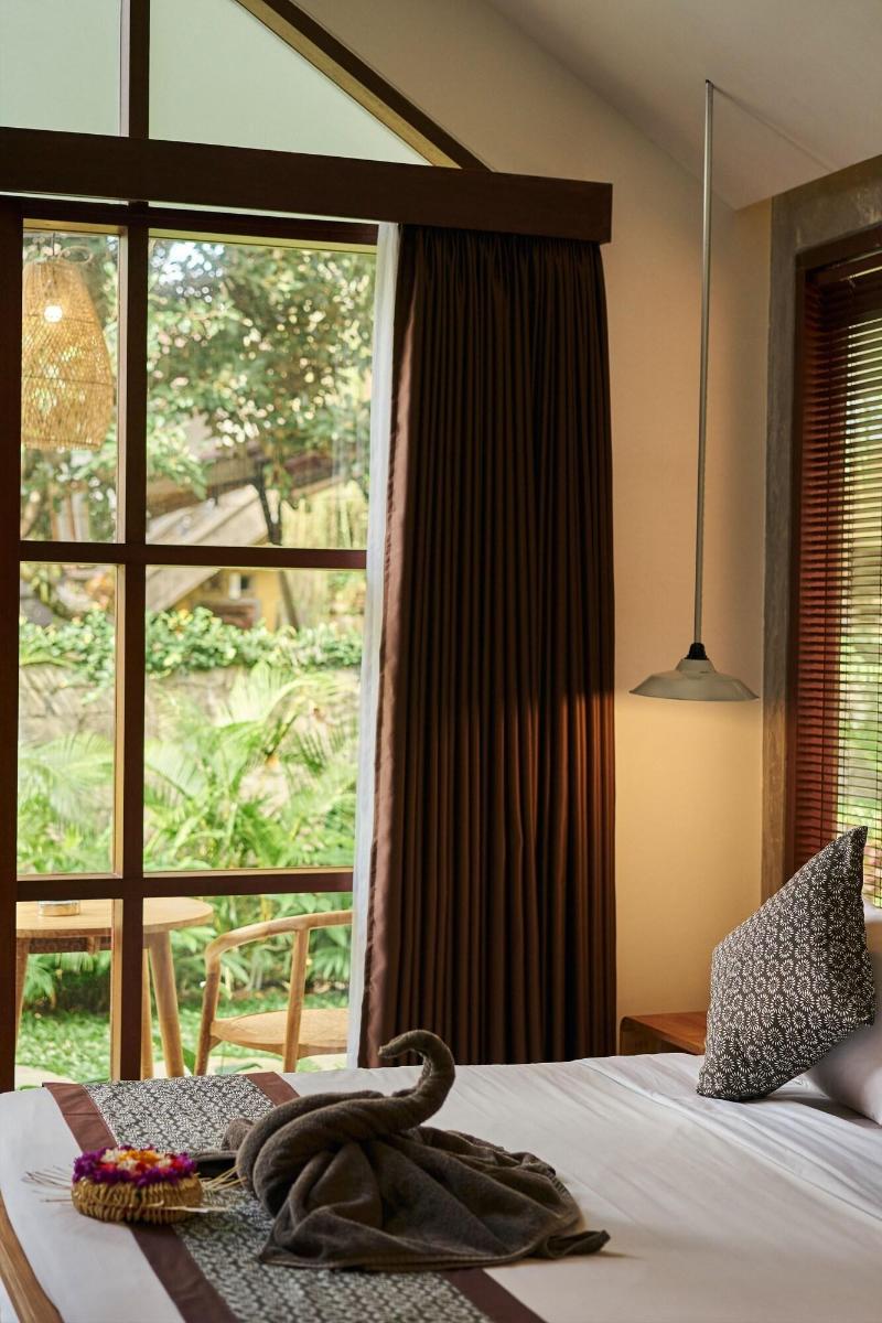 Yarama Cottages image
