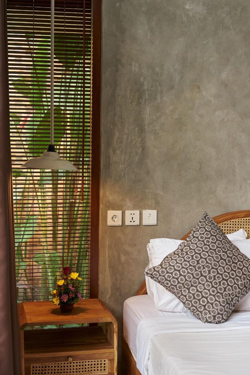 Yarama Cottages image