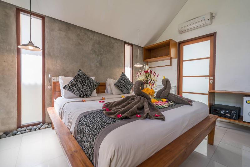 Yarama Cottages image