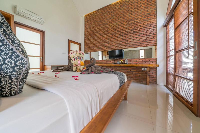 Yarama Cottages image