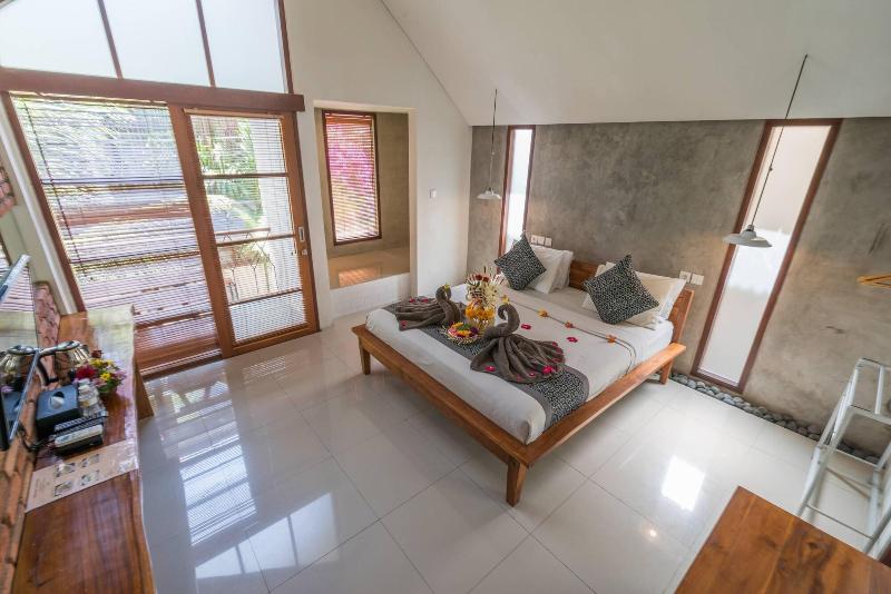 Yarama Cottages image