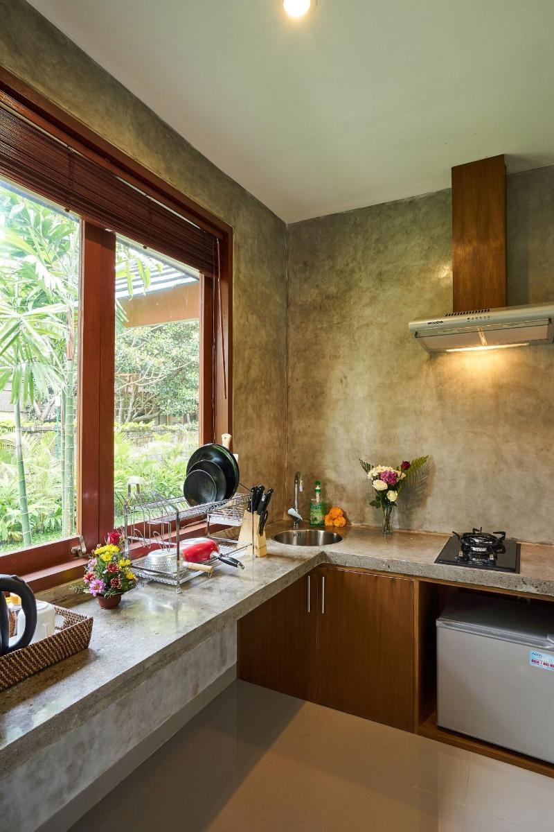 Yarama Cottages image