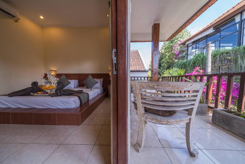 Yarama Cottages image