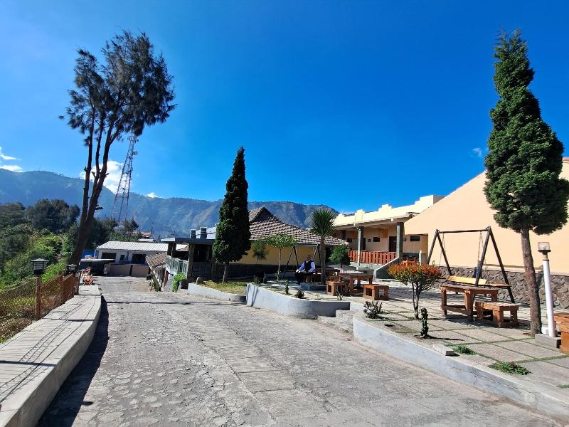 Cemara Indah Hotel image
