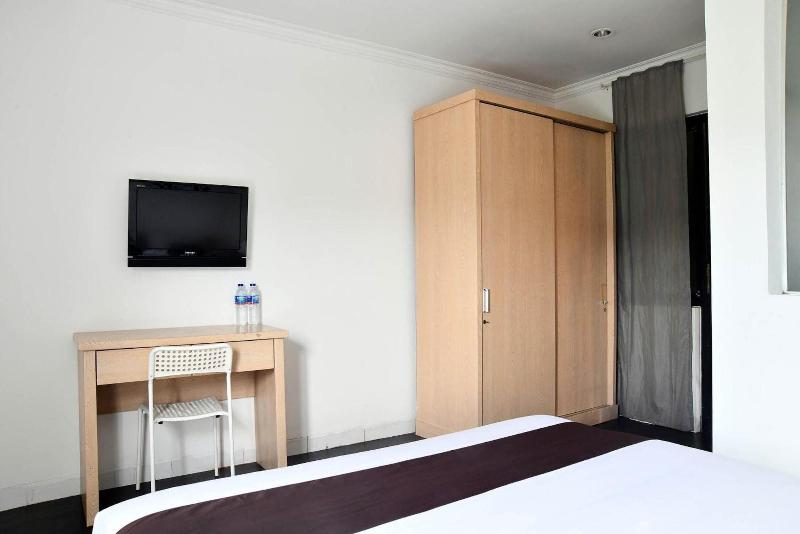 Sky Inn Syariah Fatmawati 2 Jakarta image