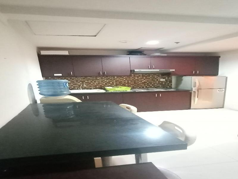 Apartment 1 2 3 Bedrooms Thamrin City Central Jaka image