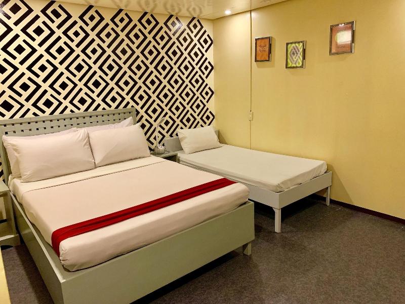 Acme Inn Subic image
