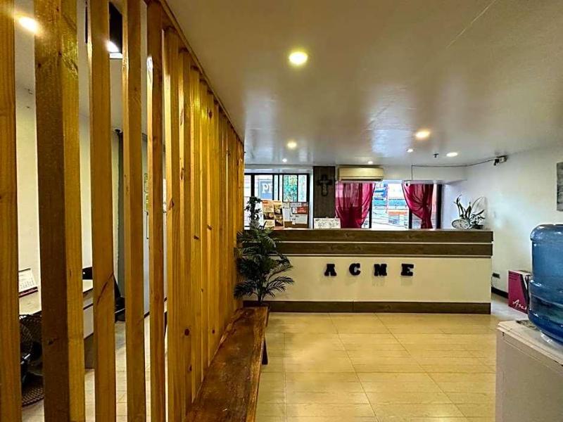 Acme Inn Subic image
