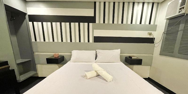 Acme Inn Subic image