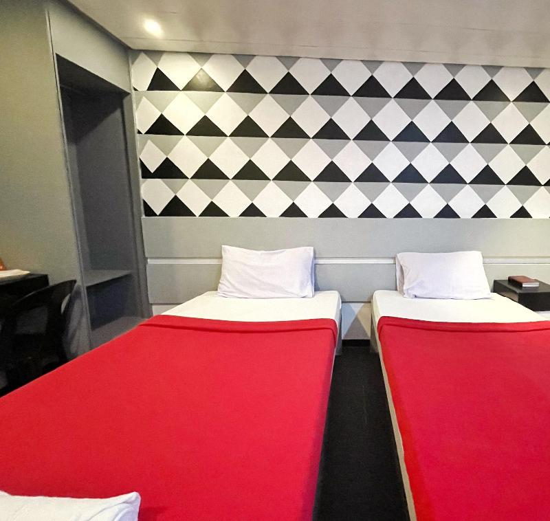 Acme Inn Subic image