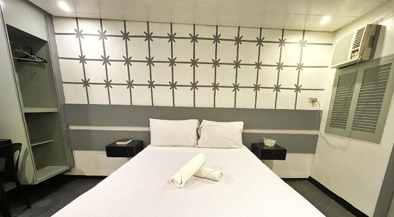 Acme Inn Subic image