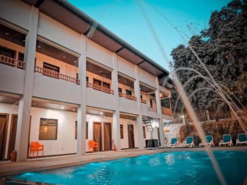 Charms Hotel
