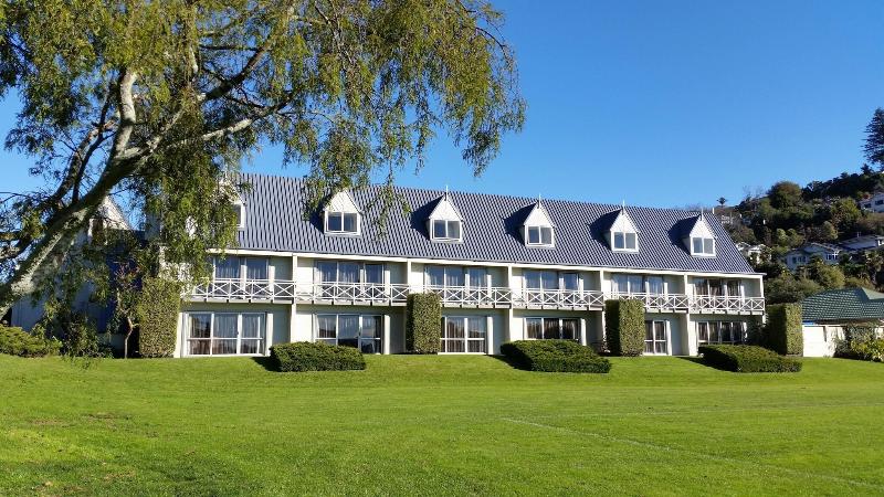 Admirals Motor Inn 3