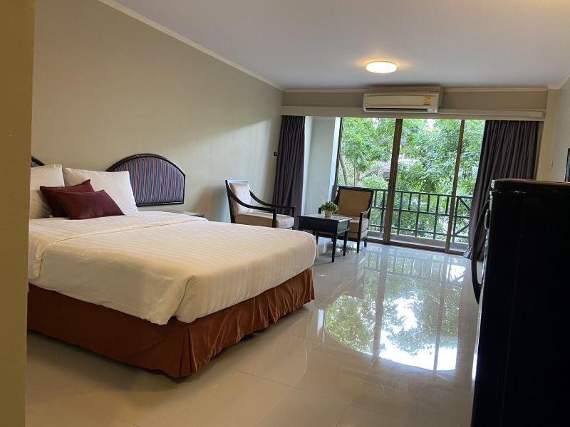 Town In Town Garden Resort image