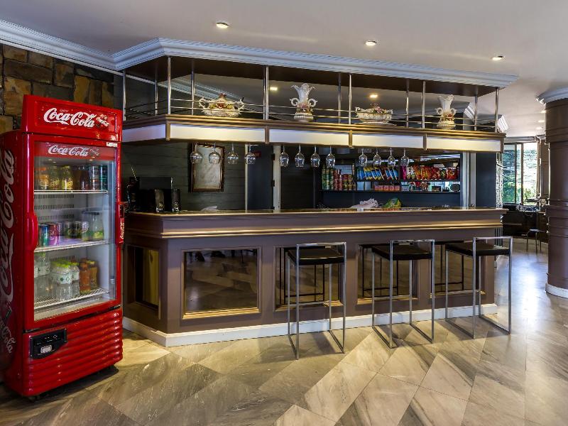 Garden Paradise Hotel Serviced Apartment image