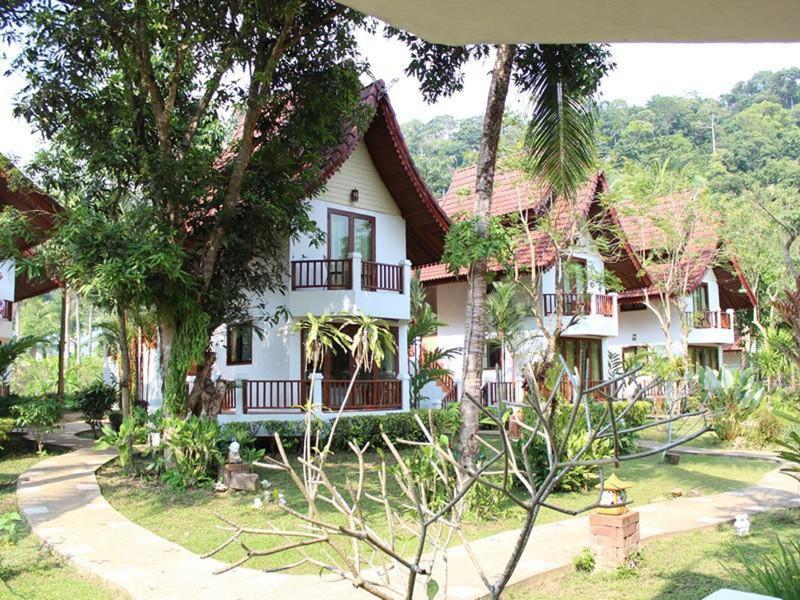Koh Chang Thai Garden Hill Resort image