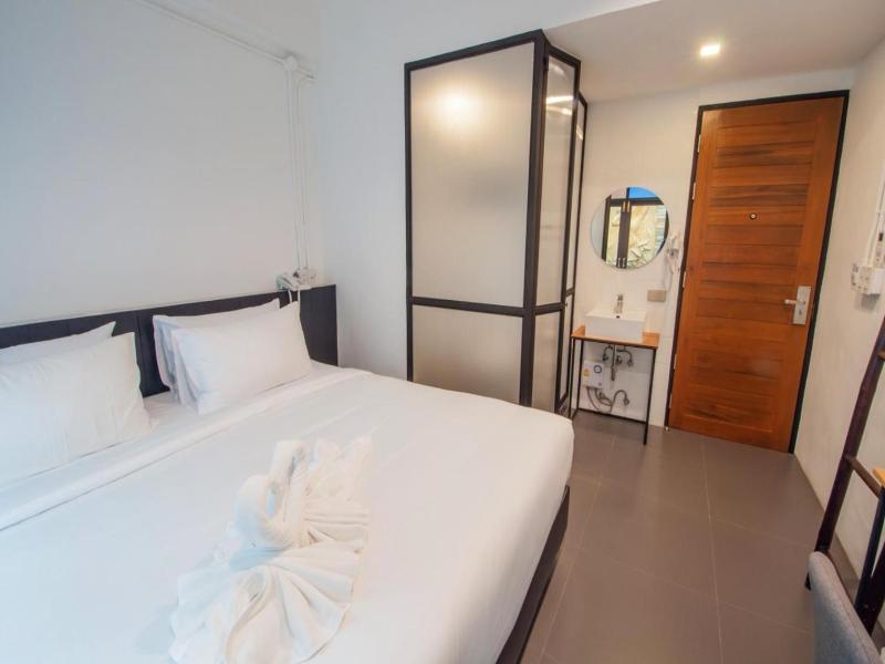 Sathu Hotel image