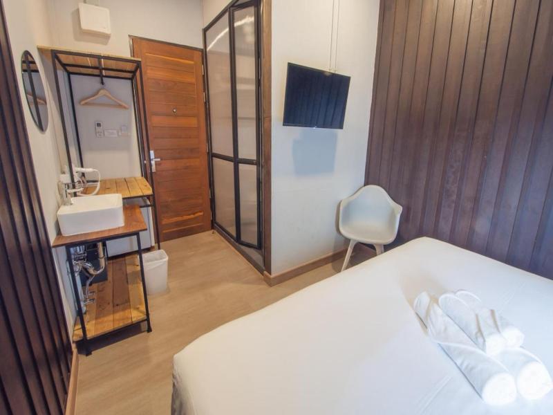 Sathu Hotel image