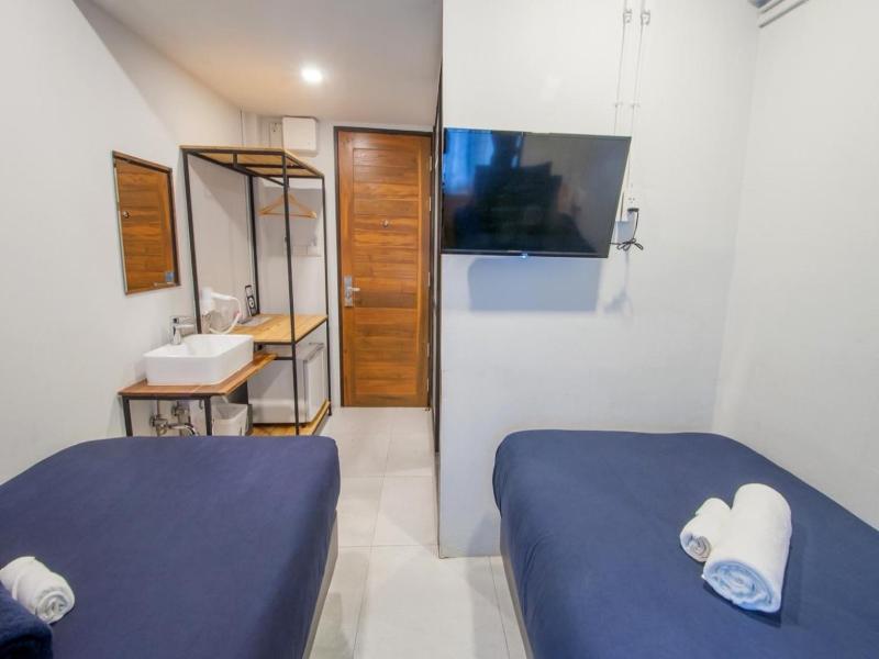 Sathu Hotel image