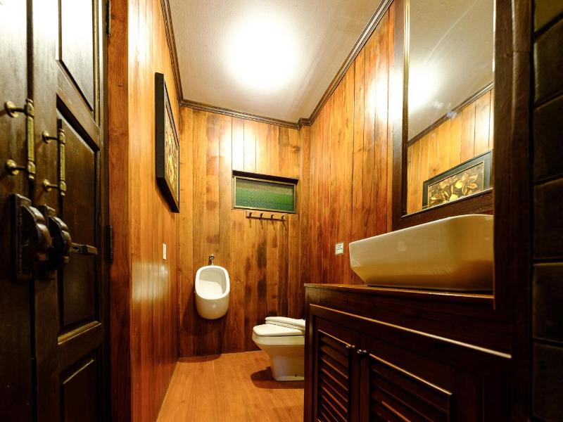 Sathu Hotel image