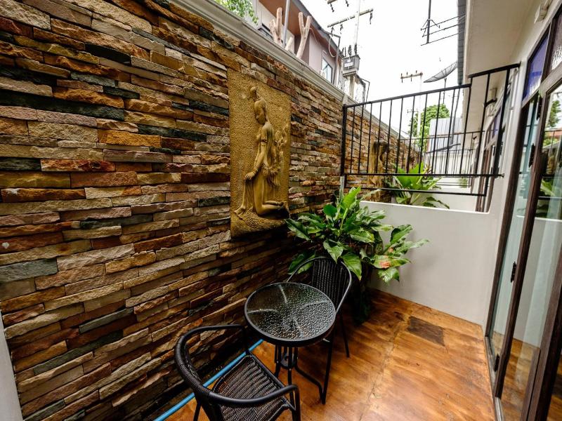 Sathu Hotel image