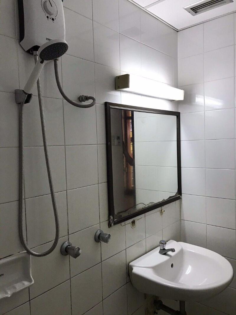 Petch Pailyn Hotel image