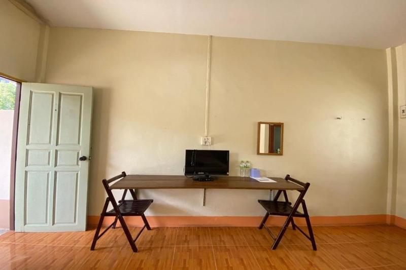 Baan Rim Nam Resort by ZUZU - Image 10