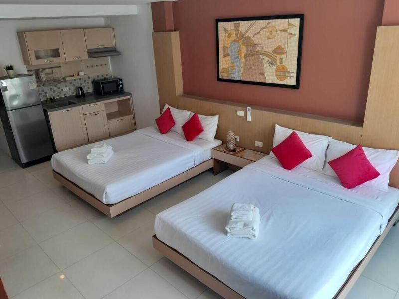 Seacono Patong Beach Front image