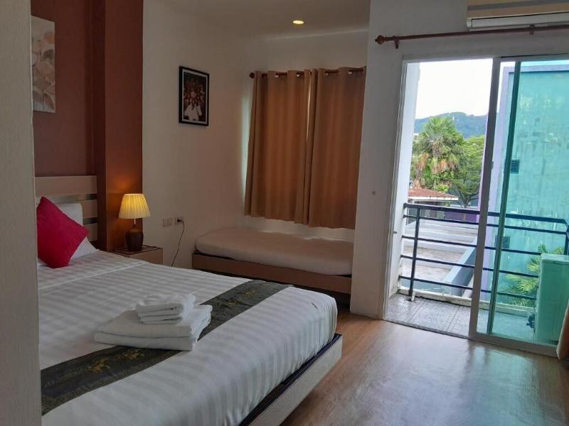 Seacono Patong Beach Front image