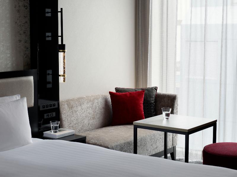 Mitsui Garden Hotel Fukuoka Nakasu image
