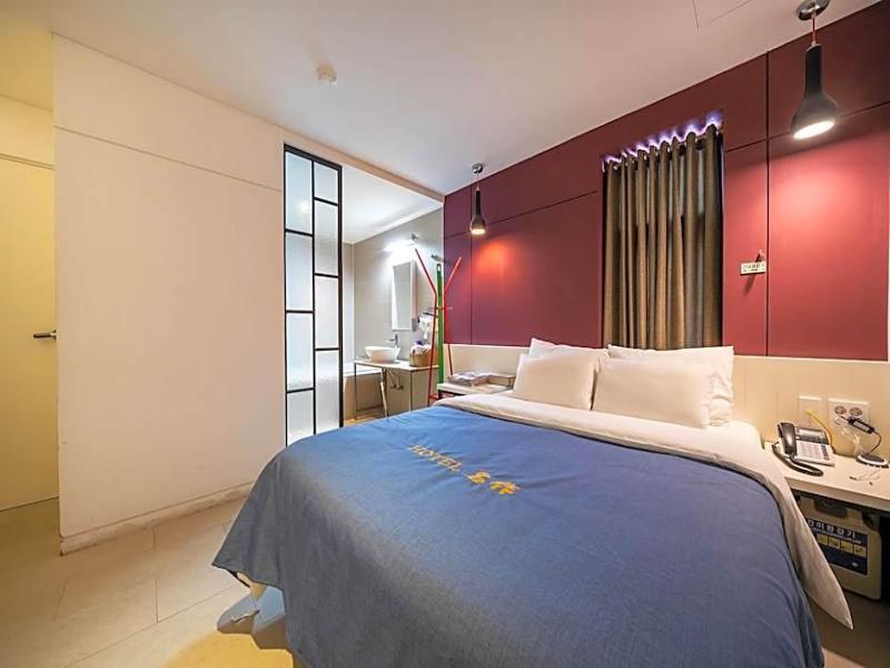 Hotel Myeongjak image