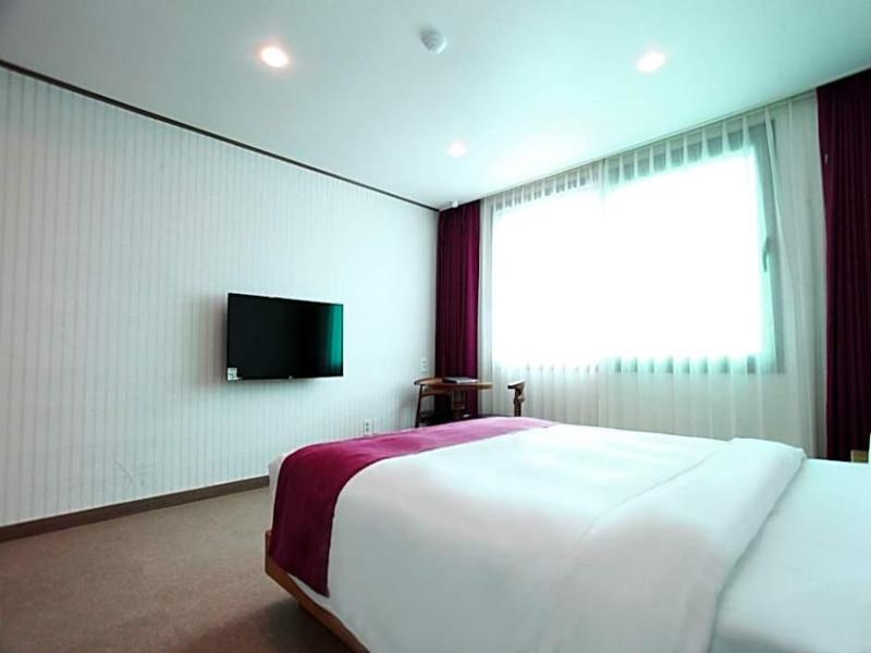 Hotel California Jeju image