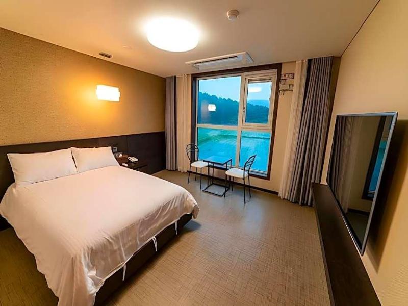 Jeju Stay In Seongsan Hotel image