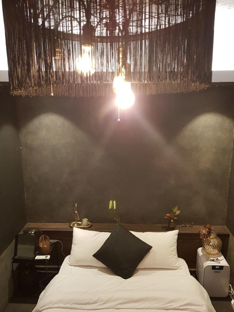 Hotel Elephant image