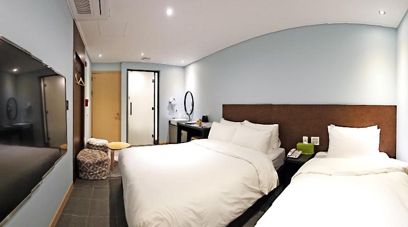 Hotel Millhaus Shinchon image