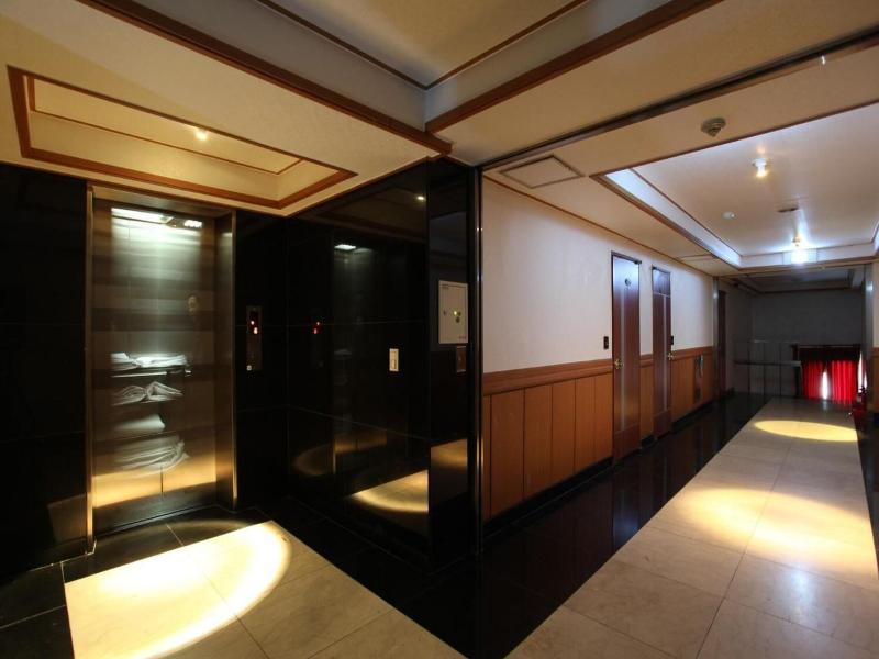 Prince Hotel image