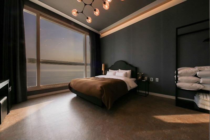 Hotel Merrymud image