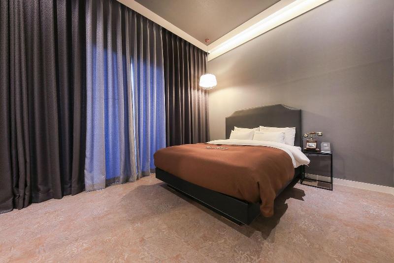Hotel Merrymud image