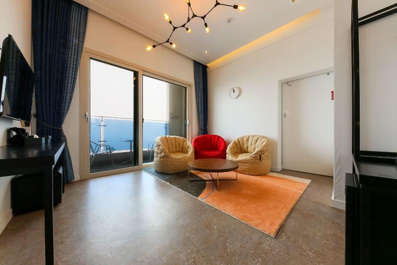 Hotel Merrymud image