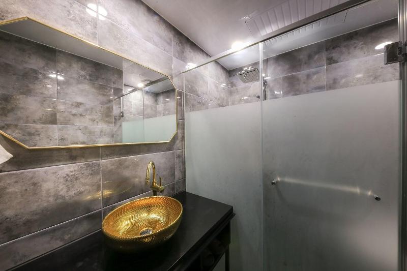Hotel Merrymud image