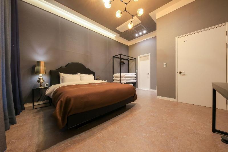 Hotel Merrymud image
