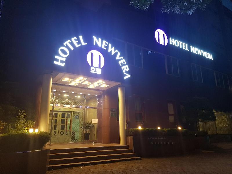 Newvera Tourist Hotel image