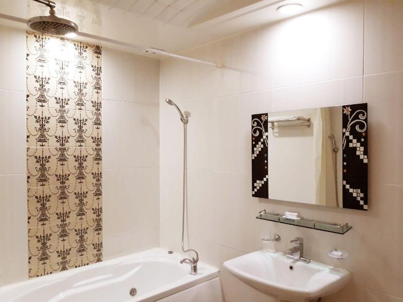Newvera Tourist Hotel image