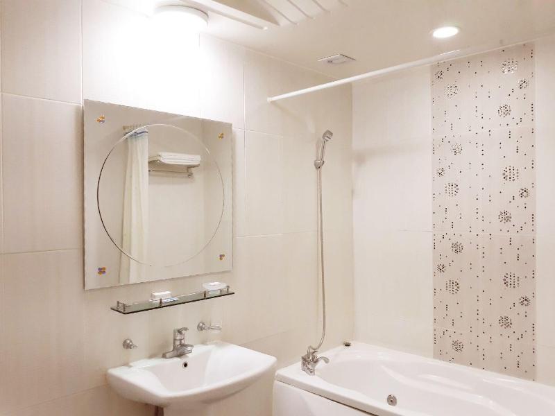 Newvera Tourist Hotel image